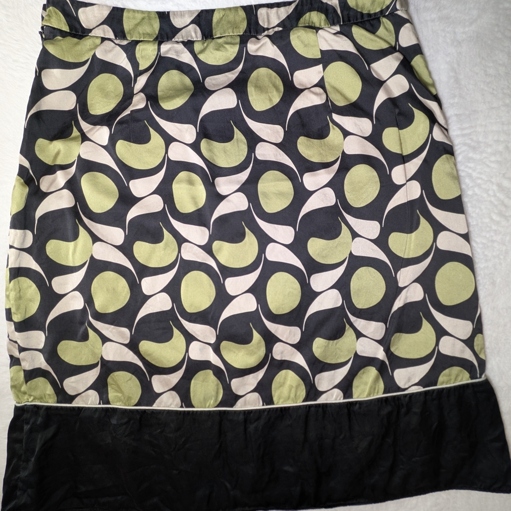 Silk Black and Green A-Line Skirt